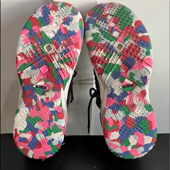 Nike Lebron 18 GS James Gang Boys Size 7Y - Picture 4 of 10